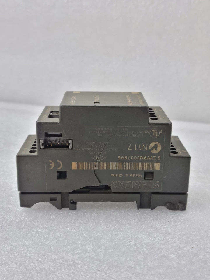 SIEMENS 6ED1055-1MB00-0BA1 DM8 12/24R EXPANSION MODULE 12/24V DC